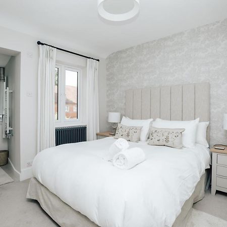 The Dragonfly - Central 2 Bedroom House Хенли-на-Темзе Экстерьер фото