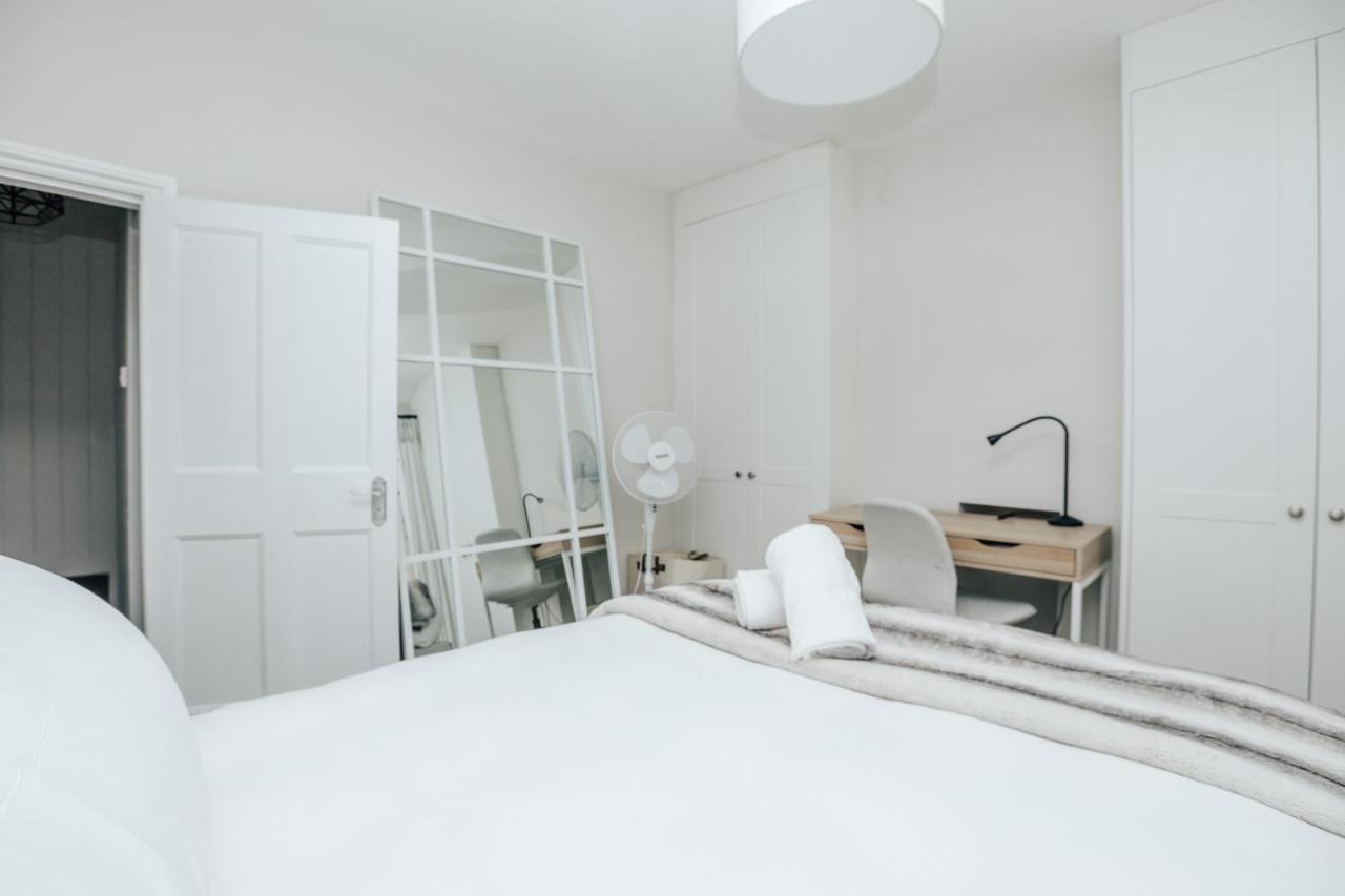 The Dragonfly - Central 2 Bedroom House Хенли-на-Темзе Экстерьер фото