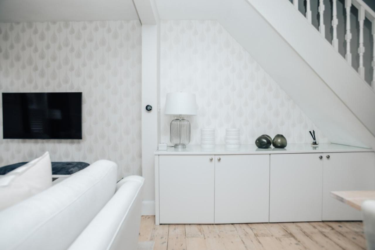 The Dragonfly - Central 2 Bedroom House Хенли-на-Темзе Экстерьер фото